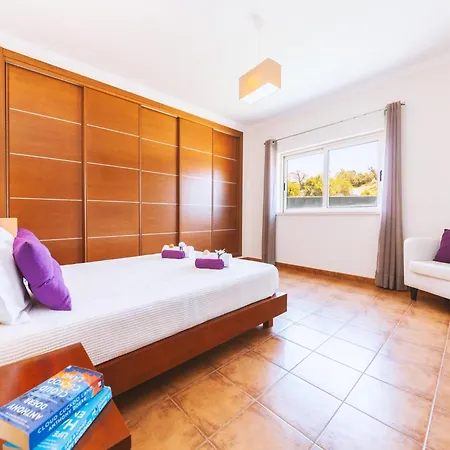 Βίλα Villa In Albufeira Near Sea Beach