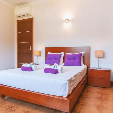 Villa In Albufeira Near Sea Beach Villa