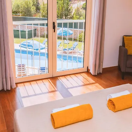 Villa Villa In Albufeira Near Sea Beach